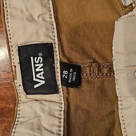 Mens Size 28 Shorts by Vans - Picture 2 of 3